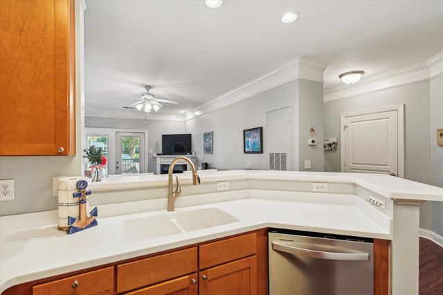 1025 Riverland Woods Place 1008, Charleston, SC 29412