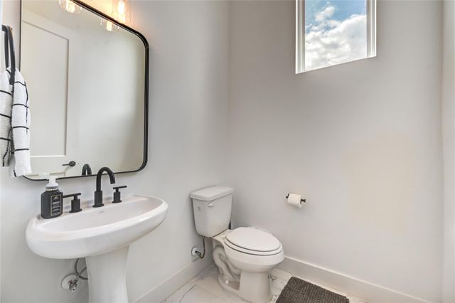 2534 Terry Street, Houston, TX 77009