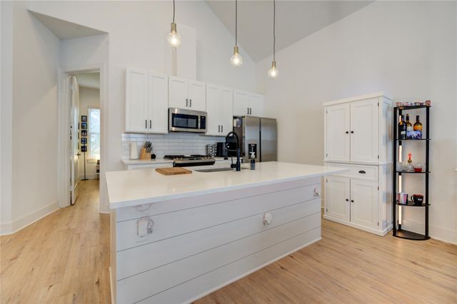 2534 Terry Street, Houston, TX 77009