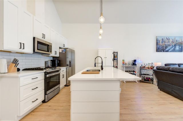 2534 Terry Street, Houston, TX 77009