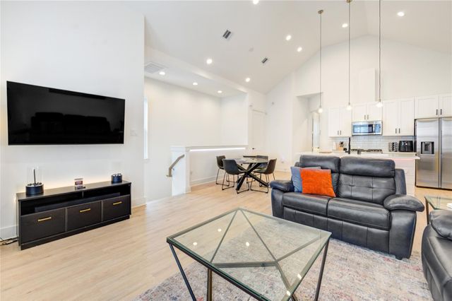 2534 Terry Street, Houston, TX 77009