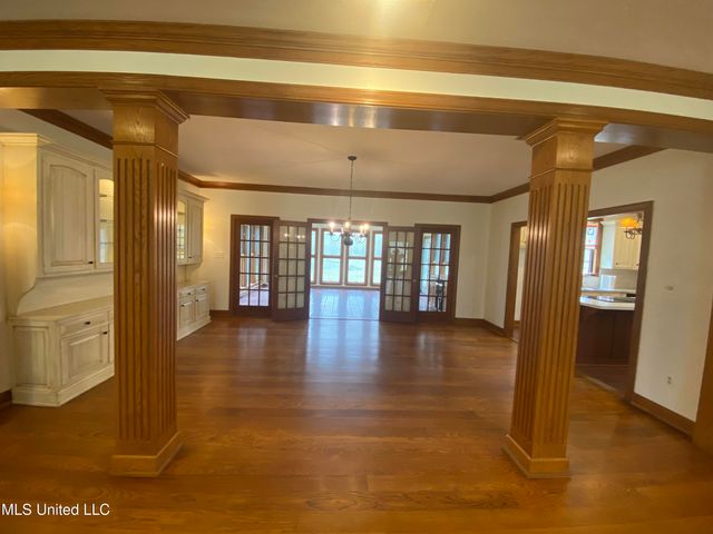 543 N Springlake Circle, Terry, MS 39170