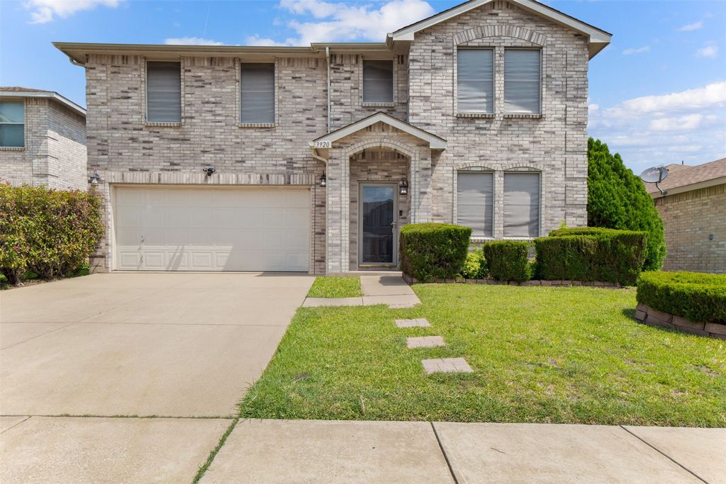 3920 Golden Horn Lane, Fort Worth, TX 76123