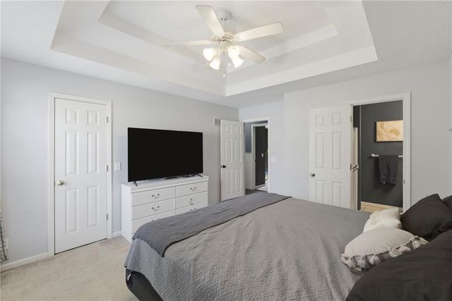 6706 S Brookside Road, Pleasant Valley, MO 64068