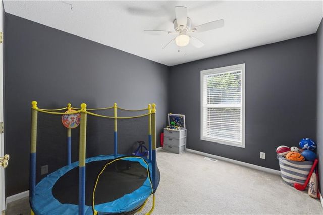 6706 S Brookside Road, Pleasant Valley, MO 64068