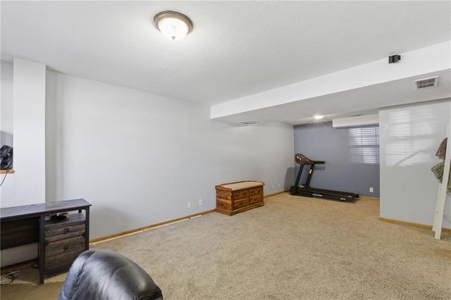 6706 S Brookside Road, Pleasant Valley, MO 64068