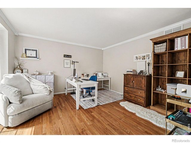 1433 Harvard Street, Longmont, CO 80503