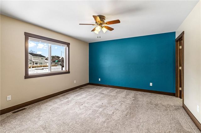 3316 Sanford Lane, Eau Claire, WI 54703