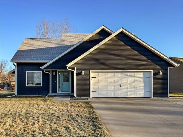 3316 Sanford Lane, Eau Claire, WI 54703