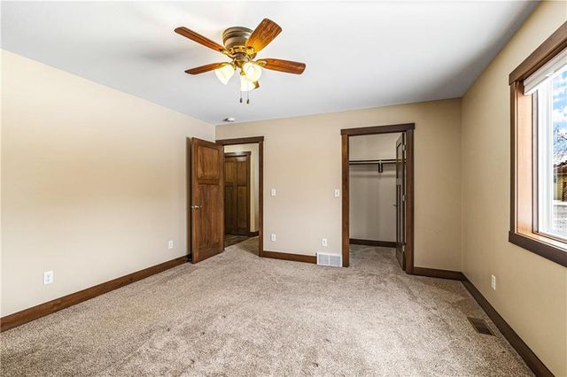 3316 Sanford Lane, Eau Claire, WI 54703