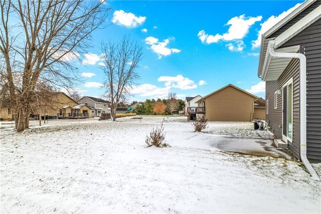 3316 Sanford Lane, Eau Claire, WI 54703