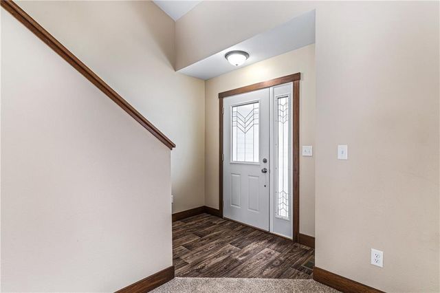 3316 Sanford Lane, Eau Claire, WI 54703