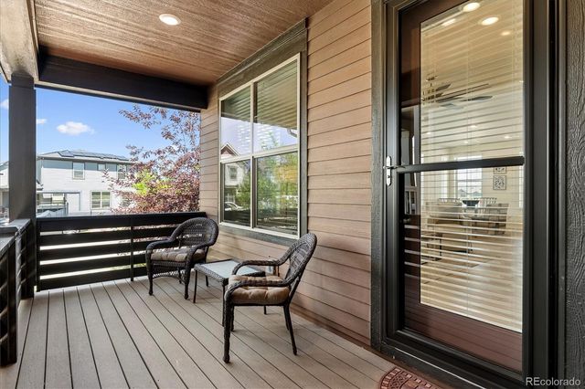 9677 Bennett Peak Street, Littleton, CO 80125