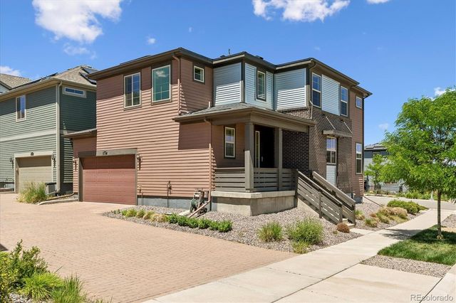 9677 Bennett Peak Street, Littleton, CO 80125