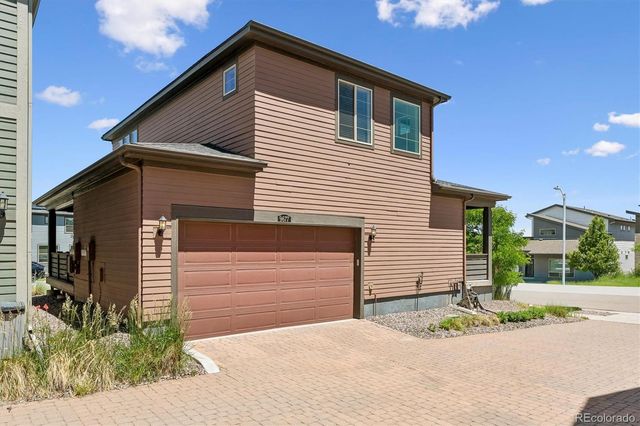 9677 Bennett Peak Street, Littleton, CO 80125