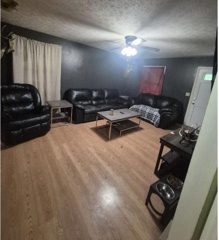 300 New Bethel Church Road, London, KY 40741