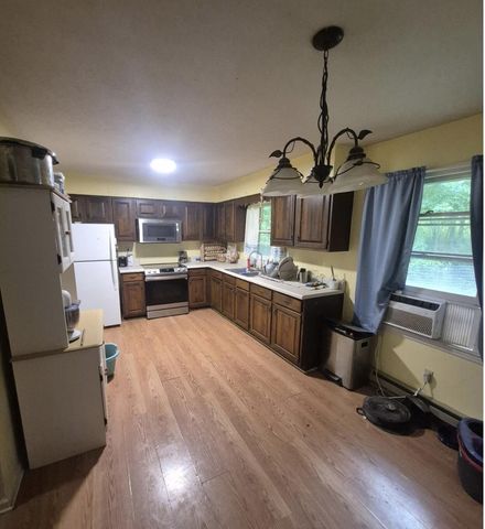 300 New Bethel Church Road, London, KY 40741