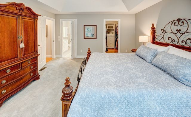 5 Mcintosh Ln, Littleton, MA 01460