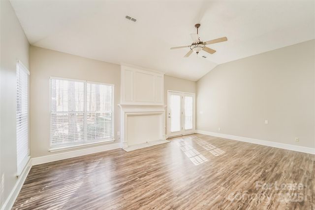 7121 Scuppernong Court, Charlotte, NC 28215