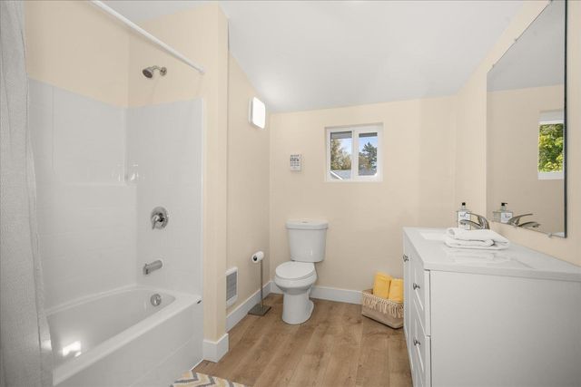 405 W 2nd St, Sprague, WA 99032