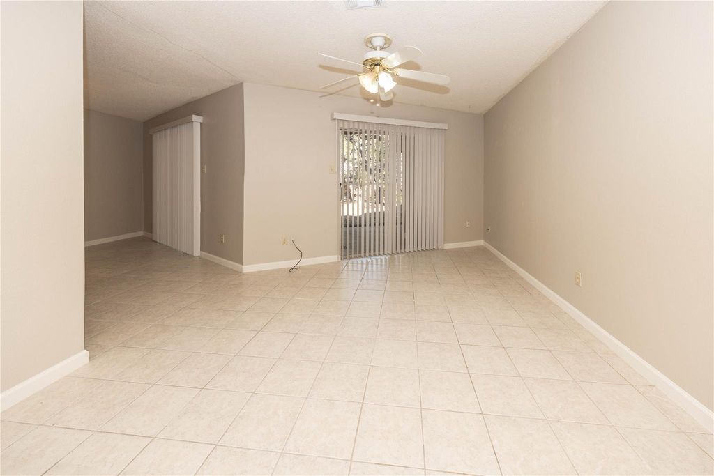 11 Deerfield DR 2, Wimberley, TX 78676