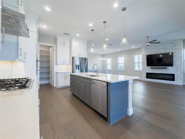 16210 RAVENNA COURT, Montverde, FL 34756