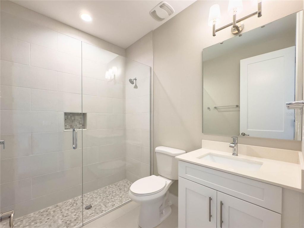 Image 46 of property listing at 16210 RAVENNA COURT, Montverde, FL 34756