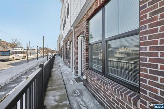 379 Main, Little Falls, NJ 07424