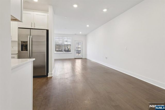 379 Main, Little Falls, NJ 07424