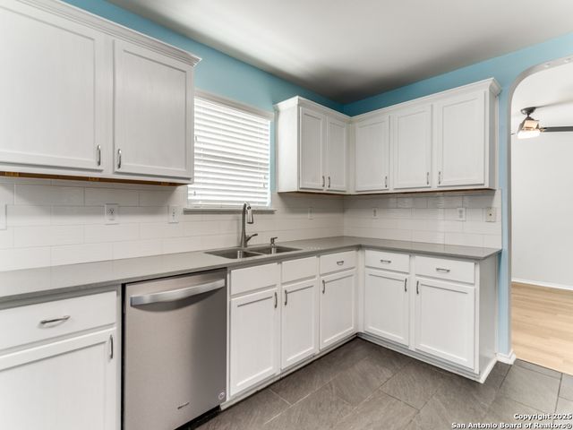 9510 Caspian, San Antonio, TX 78254