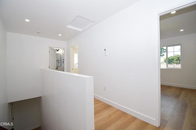 2711 Altus Way 2, Oxnard, CA 93035