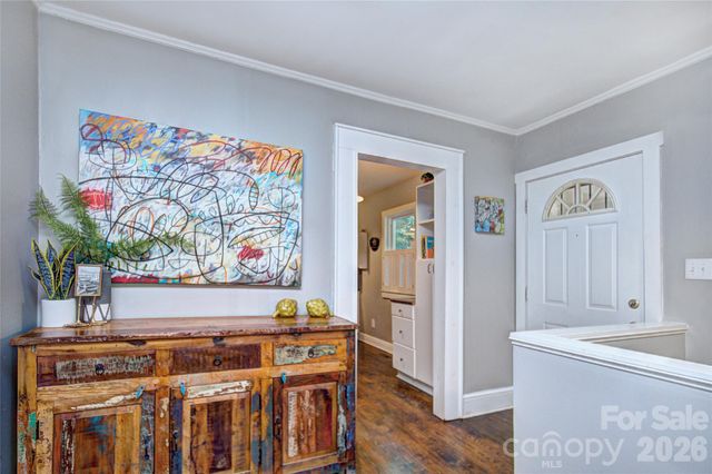 1717 Hamorton Place, Charlotte, NC 28205