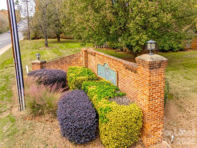 4158 Charlotte Highway F, Clover, SC 29710