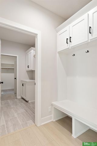 20944 Ellison Avenue, Elkhorn, NE 68022