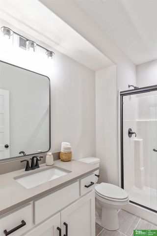 20944 Ellison Avenue, Elkhorn, NE 68022