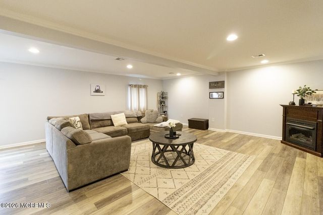 866 Sterling Avenue, Brick, NJ 08723