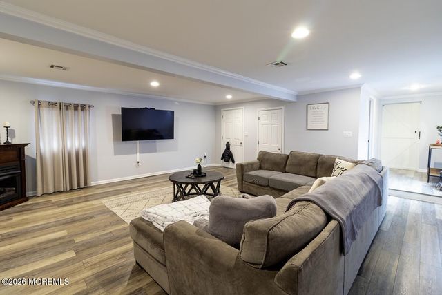 866 Sterling Avenue, Brick, NJ 08723