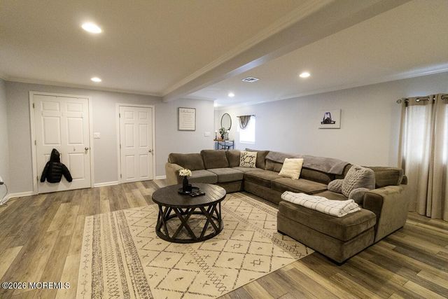 866 Sterling Avenue, Brick, NJ 08723