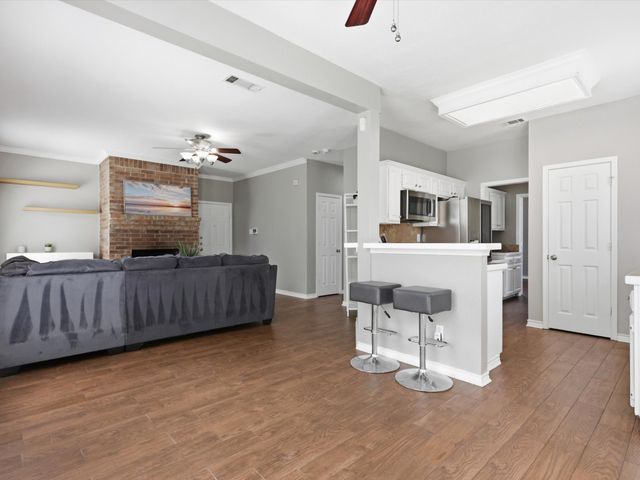 2011 Woven Trail, Lewisville, TX 75067