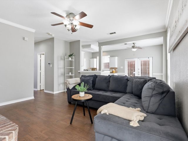 2011 Woven Trail, Lewisville, TX 75067