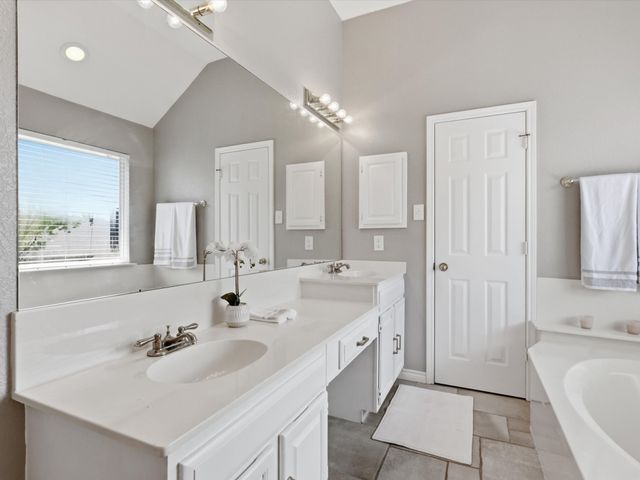 2011 Woven Trail, Lewisville, TX 75067