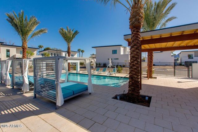 100 W NORTHERN Avenue 4, Phoenix, AZ 85021