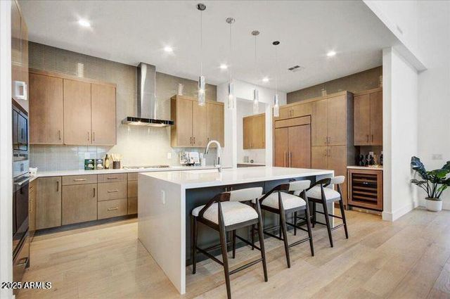 100 W NORTHERN Avenue 4, Phoenix, AZ 85021