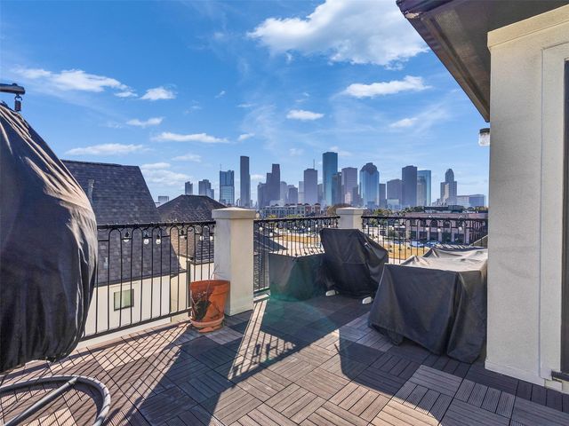 1877 Dart St, Houston, TX 77007