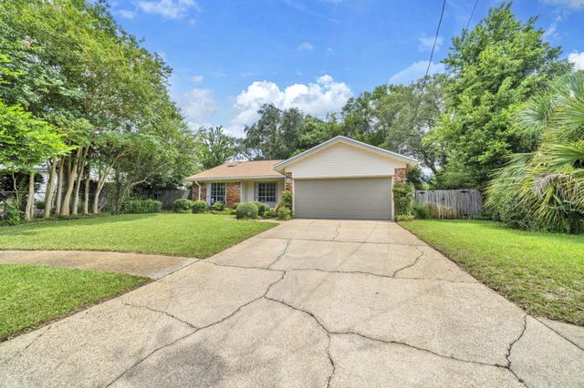 703 Osage Drive, Fort Walton Beach, FL 32547