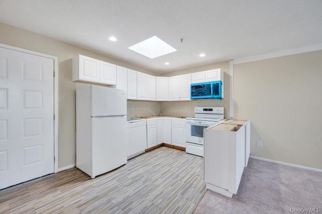 202 Main Street 303, Port Jefferson, NY 11777