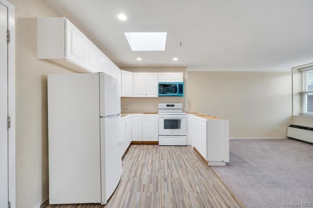 202 Main Street 303, Port Jefferson, NY 11777