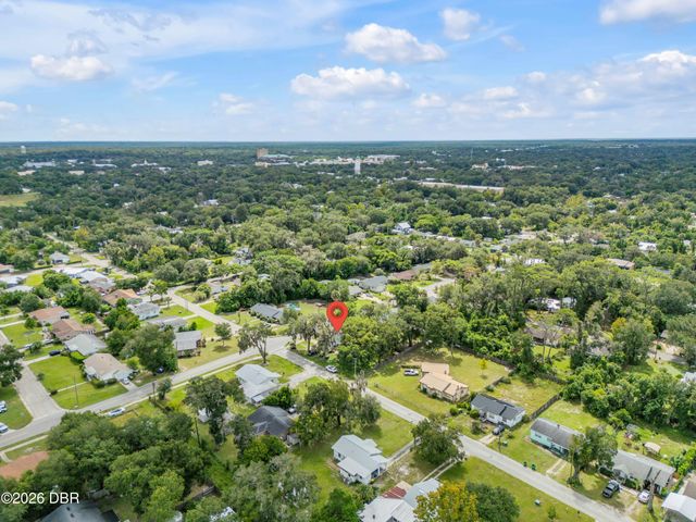 652 N Stone Street, Deland, FL 32720
