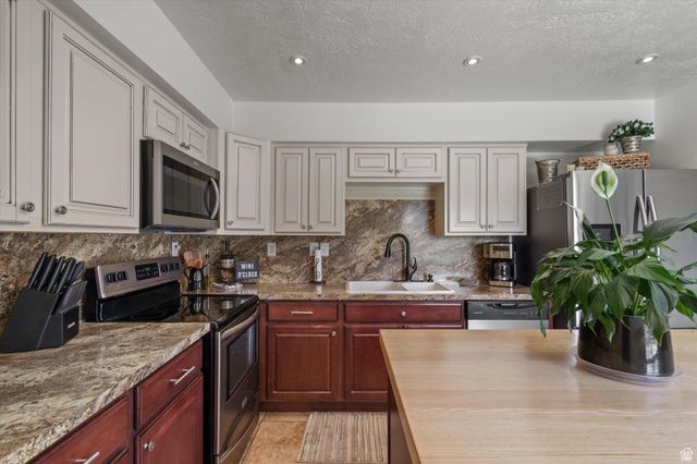 331 N ECCLES AVE, Ogden, UT 84404