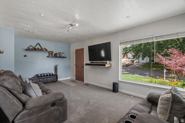 331 N ECCLES AVE, Ogden, UT 84404